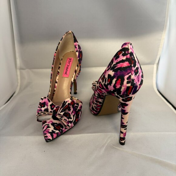 Betsy Johnson Pink Cheetah print pump - Picture 2 of 11